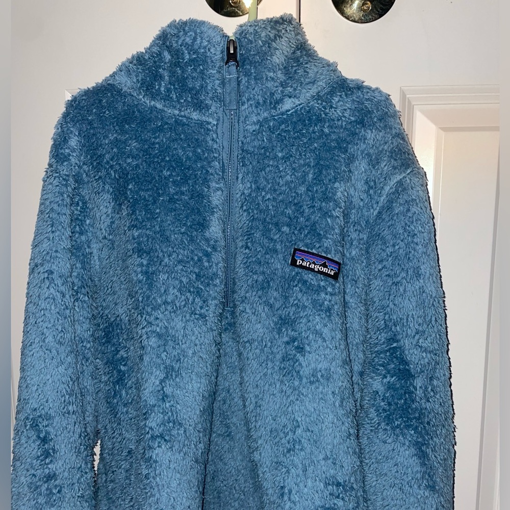 blue patagonia quarter zip fleece